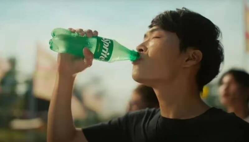 雪碧LOGO新升级,标志设计变得更加简洁